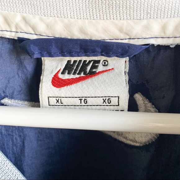 Vintage Nike Windbreaker XL! - Picture 2 of 6